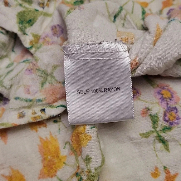 🛍Rose + Olive Floral Cinched Sleeve White Womens‎ Blouse Size 1X - Picture 8 of 8